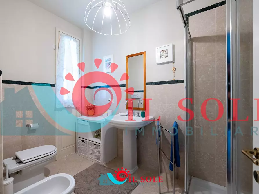 Immagine 26 di Appartamento in affitto  a Pisa