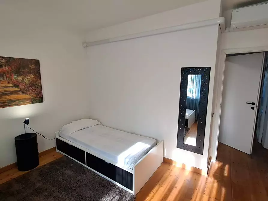 Immagine 8 di Appartamento in affitto  a Pisa