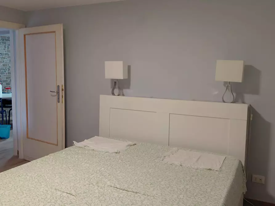 Immagine 8 di Appartamento in affitto  a Pisa