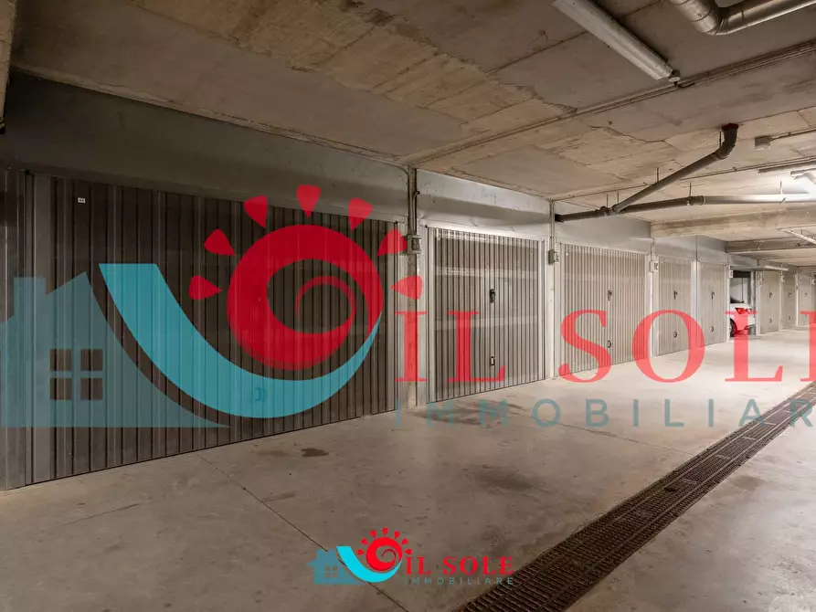 Immagine 23 di Appartamento in vendita  a Pisa