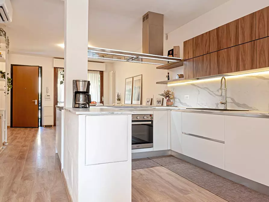 Immagine 6 di Appartamento in affitto  a Pisa