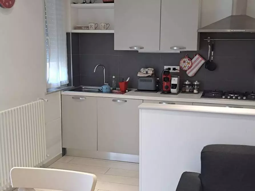 Immagine 8 di Appartamento in affitto  a Viareggio