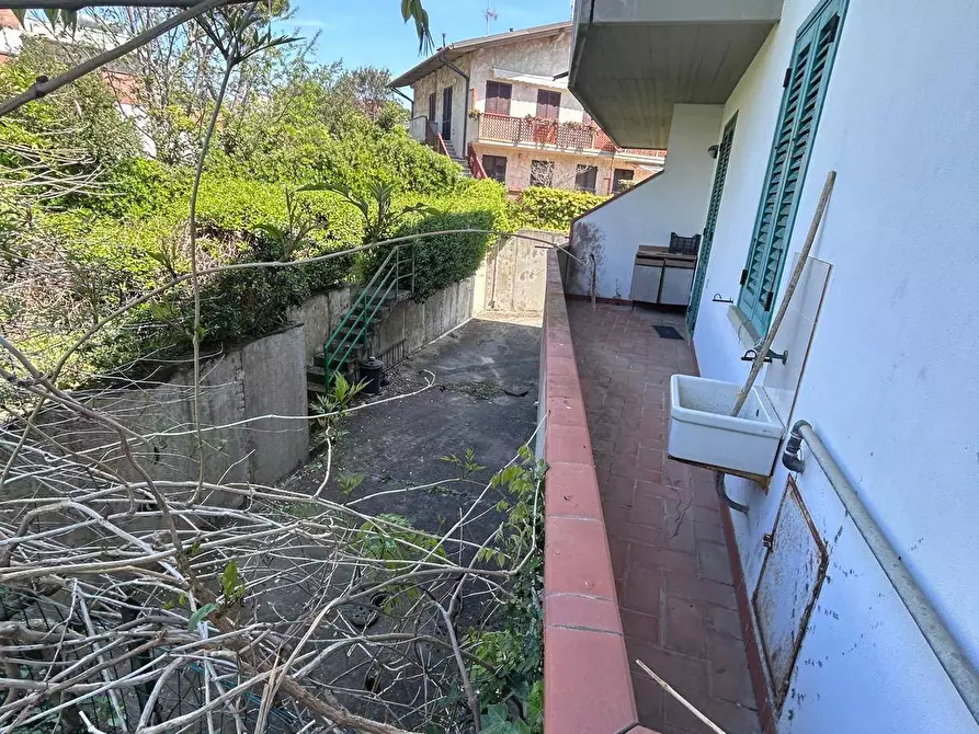 Immagine 4 di Appartamento in vendita  a Pisa