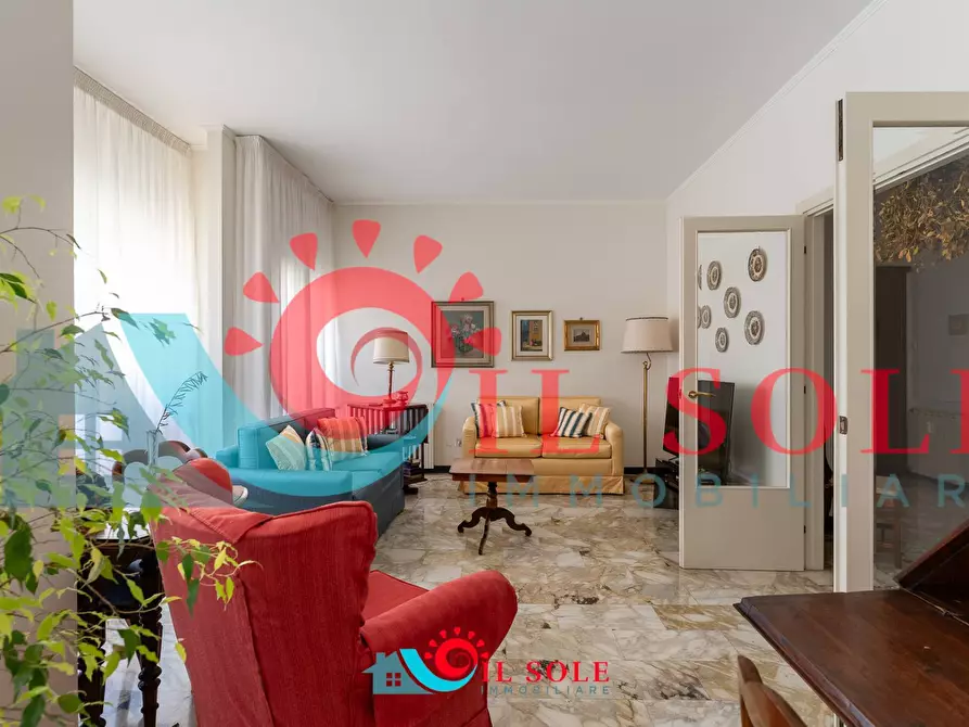 Immagine 4 di Appartamento in vendita  a Livorno