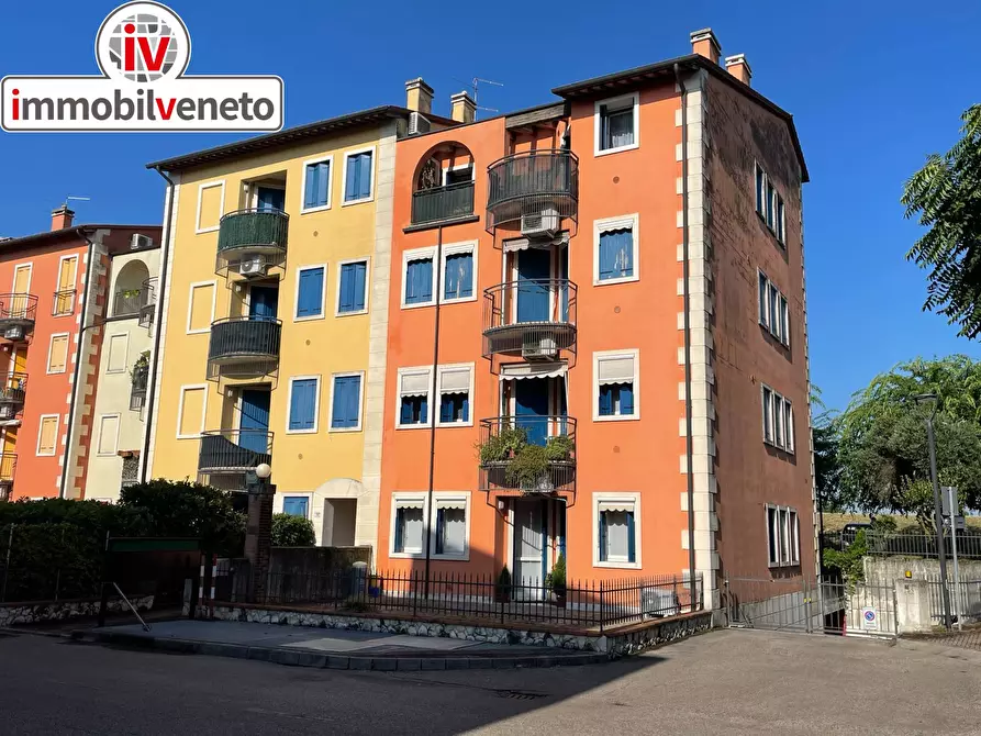 Immagine 1 di Appartamento in vendita  in VIA ROMA 52 a Alonte