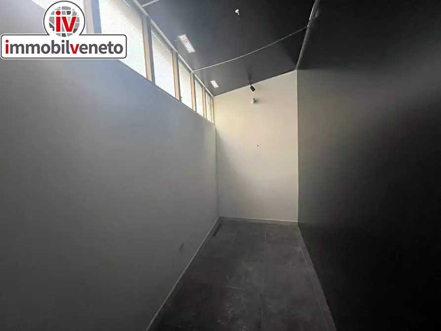 Immagine 42 di Attività commerciale in affitto  in VIA ROMA 52 a Alonte