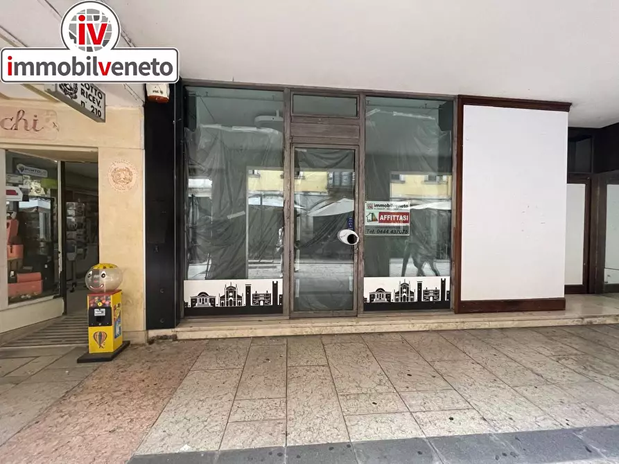 Immagine 48 di Attività commerciale in affitto  in VIA ROMA 52 a Alonte
