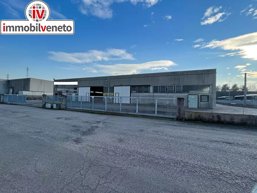 Immagine 1 di Attività commerciale in vendita  in VIA ROMA 52 a Alonte