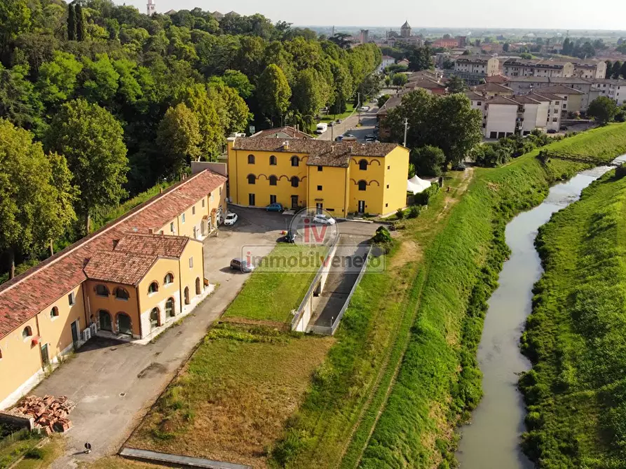 Immagine 1 di Residence in vendita  in VIA ROMA 52 a Alonte