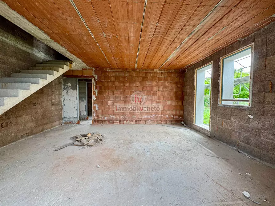 Immagine 3 di Casa semindipendente in vendita  in VIA MADONNA MONTE BERICO a Agugliaro