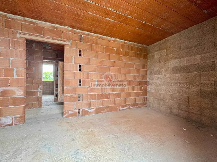 Immagine 9 di Casa semindipendente in vendita  in VIA MADONNA MONTE BERICO a Agugliaro