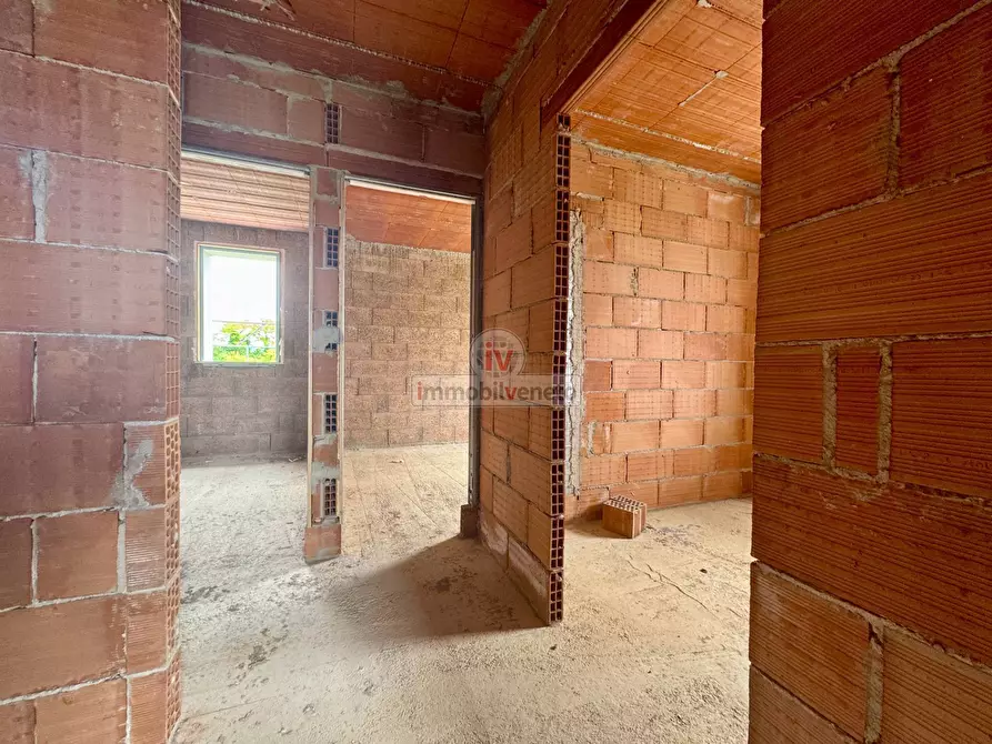 Immagine 10 di Casa semindipendente in vendita  in VIA MADONNA MONTE BERICO a Agugliaro