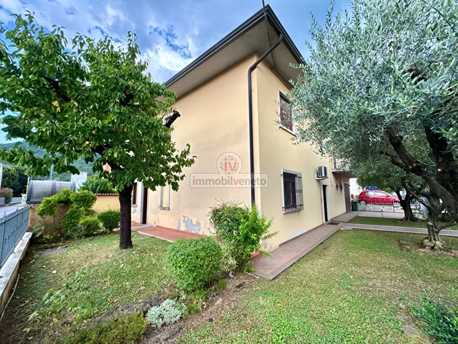 Immagine 10 di Casa indipendente in vendita  in VIA CANTARELLA a Brendola