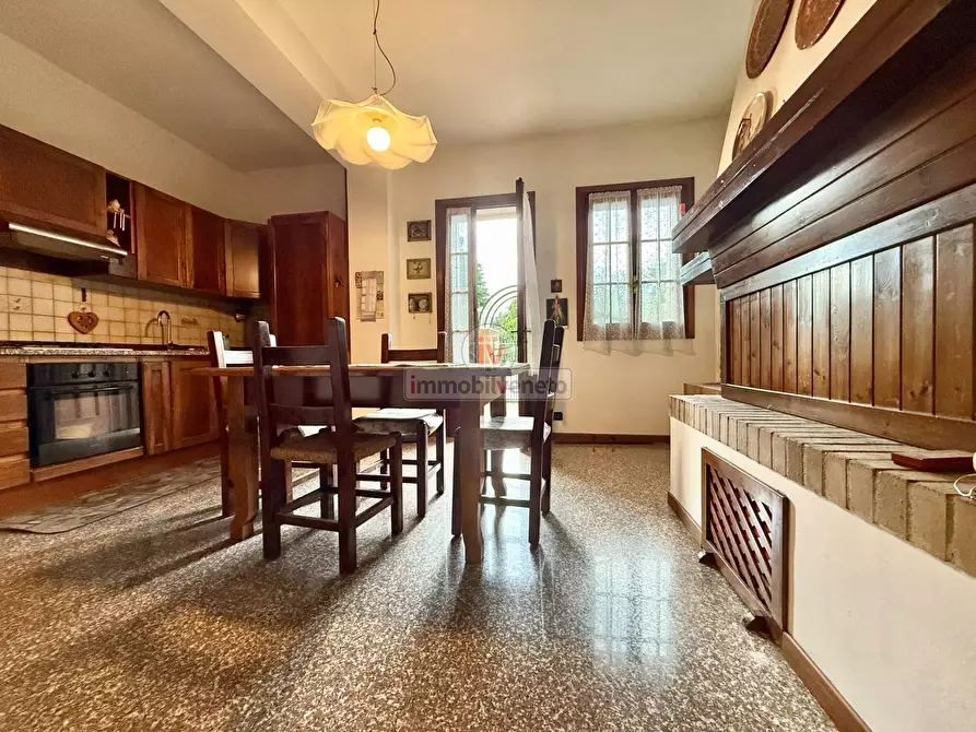 Immagine 12 di Casa indipendente in vendita  in VIA CANTARELLA a Brendola