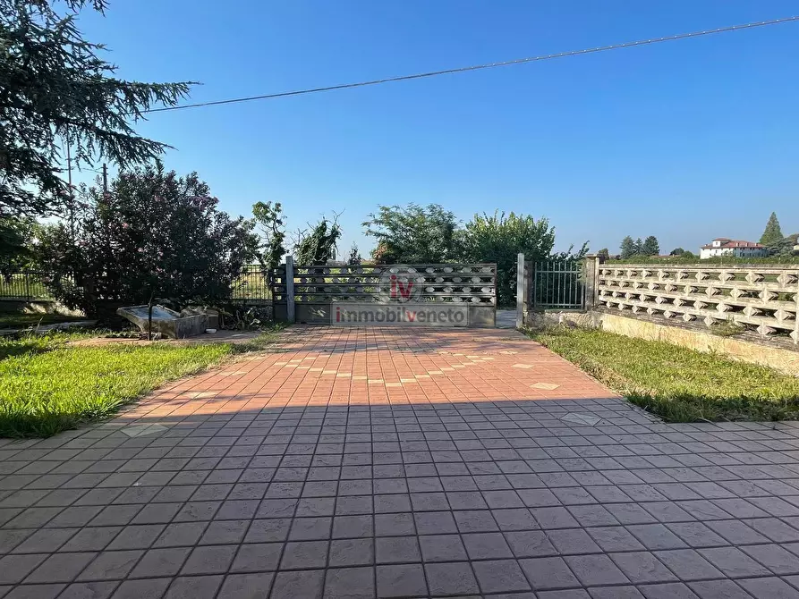 Immagine 11 di Casa indipendente in vendita  in VIA ONGARATI a Alonte