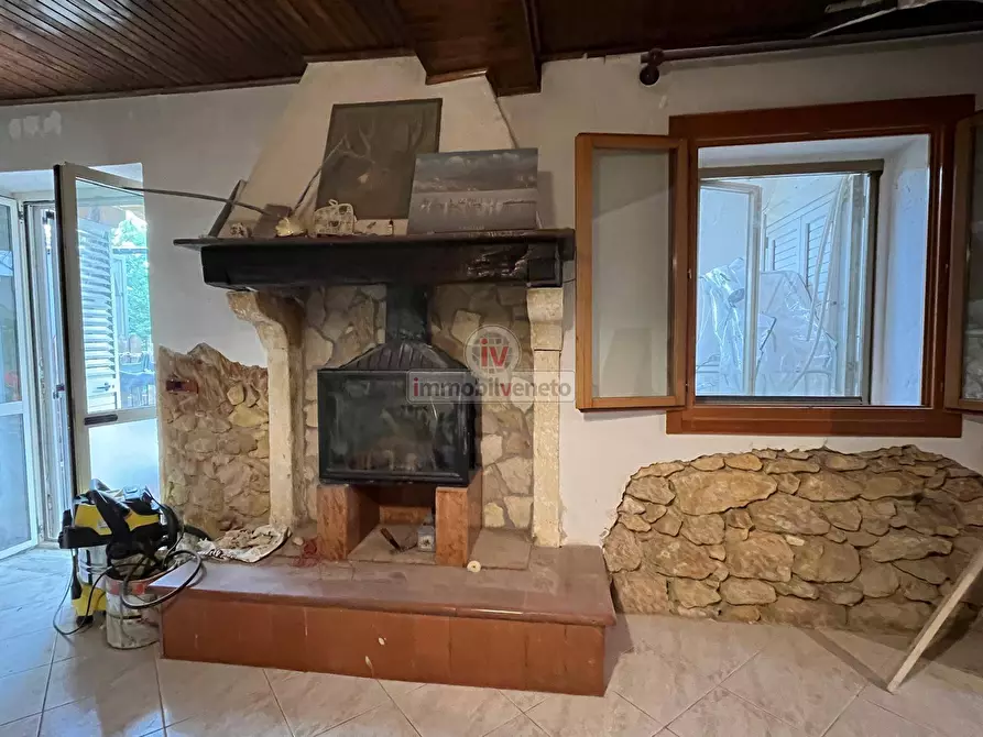 Immagine 4 di Casa semindipendente in vendita  in VIA TURATI a Alonte