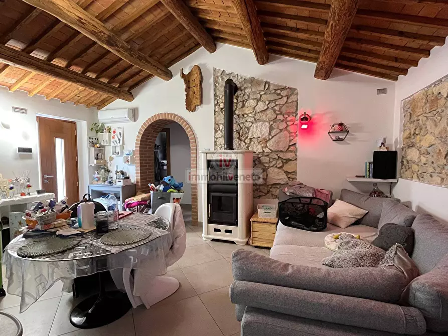 Immagine 8 di Casa semindipendente in vendita  in VIA TURATI a Alonte