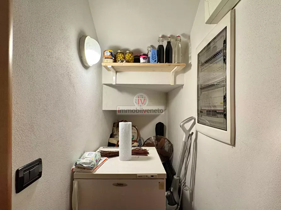 Immagine 37 di Casa semindipendente in vendita  in VIA DELL'AREONAUTICA a Bolzano Vicentino