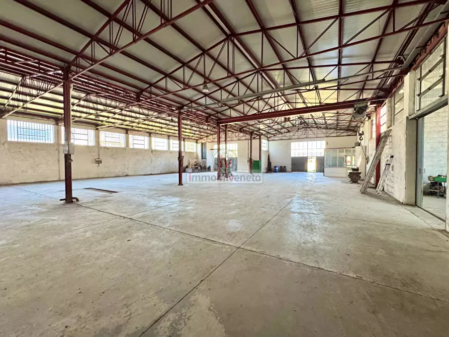 Immagine 4 di Capannone industriale in affitto  in VIA STAZIONE 100 a Arcole