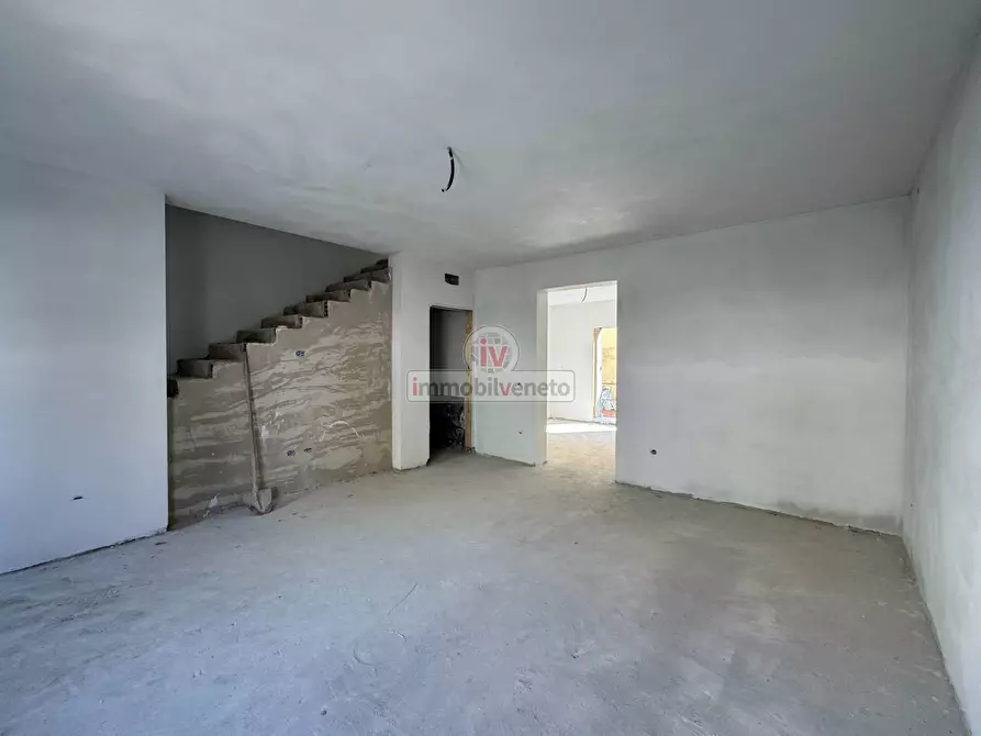 Immagine 4 di Casa semindipendente in vendita  in VIA ROMA 52 a Alonte