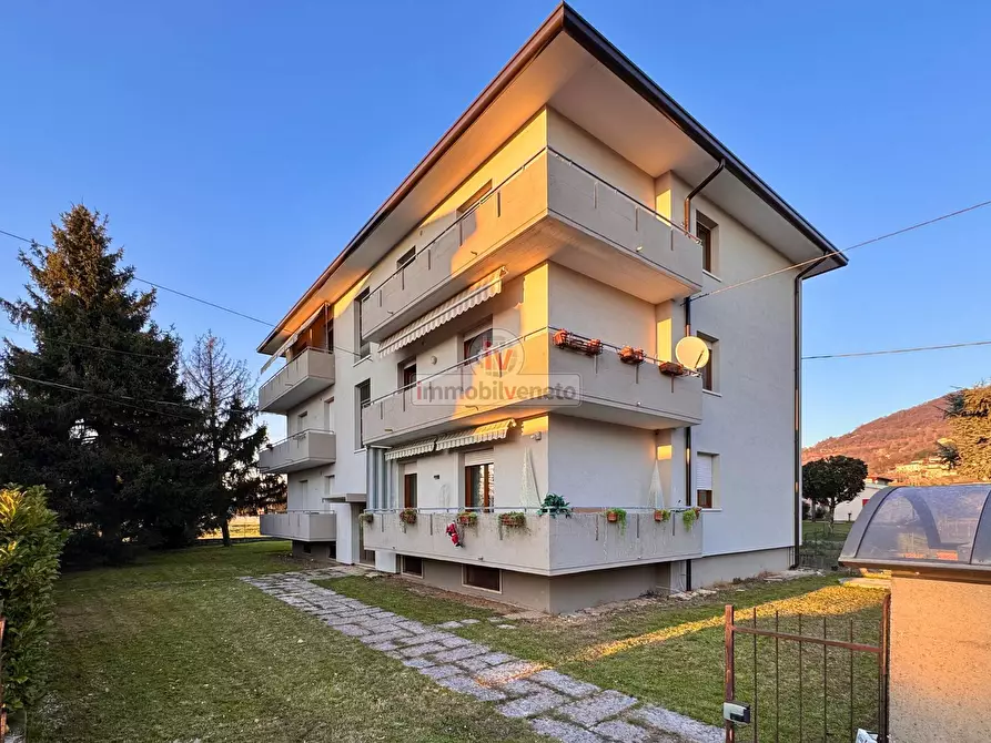 Immagine 1 di Appartamento in vendita  in VIA ROCCOLO 3 a Brendola