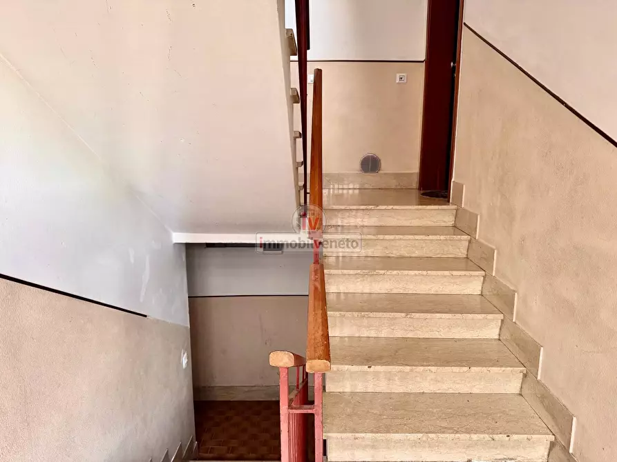 Immagine 2 di Appartamento in vendita  in VIA ROCCOLO 3 a Brendola