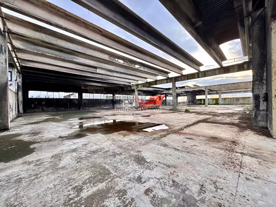 Immagine 2 di Capannone industriale in vendita  in VIA MASOTTO a Agugliaro