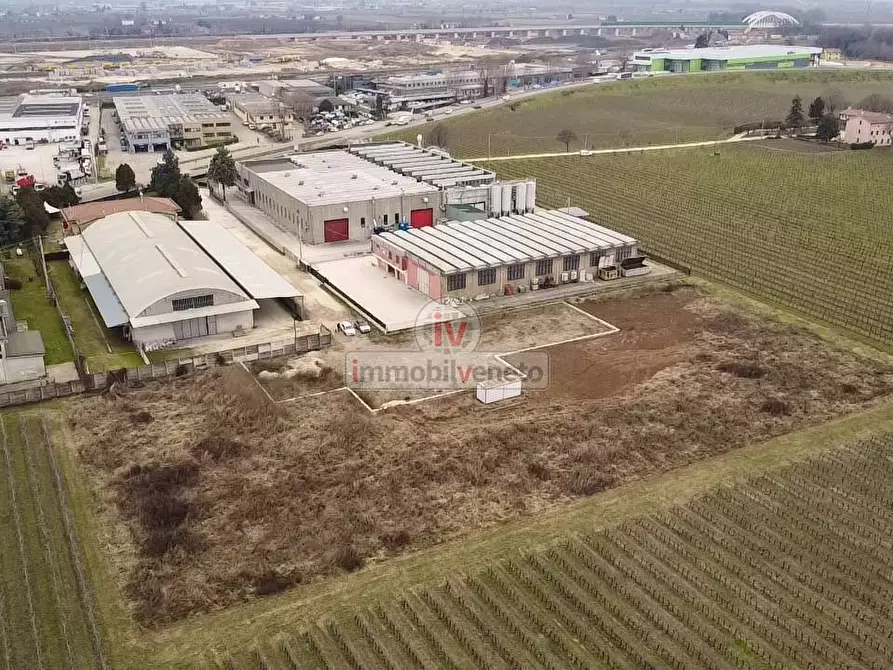 Immagine 6 di Terreno residenziale in vendita  in VIA DEL LAVORO a Montebello Vicentino