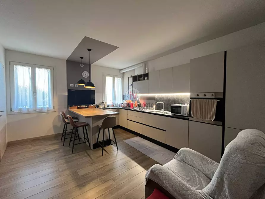 Immagine 2 di Villetta a schiera in vendita  in VIA FORNACE a Barbarano Vicentino