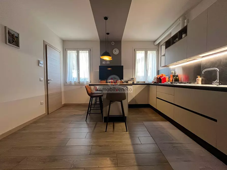 Immagine 3 di Villetta a schiera in vendita  in VIA FORNACE a Barbarano Vicentino