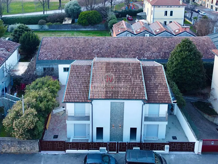 Immagine 1 di Casa semindipendente in vendita  in VIA ROMA 52 a Alonte