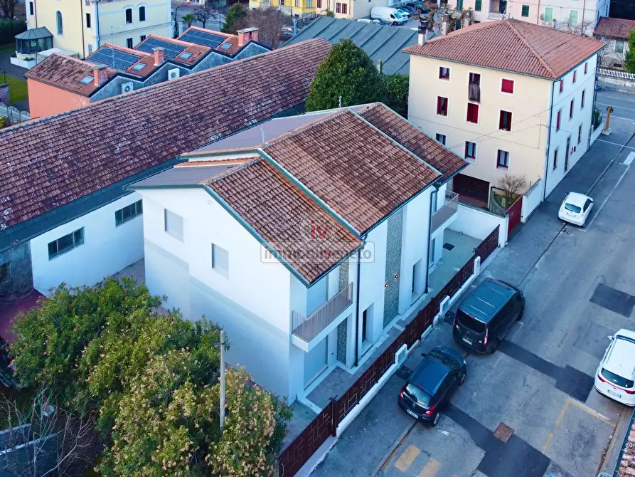 Immagine 3 di Casa semindipendente in vendita  in VIA ROMA 52 a Alonte