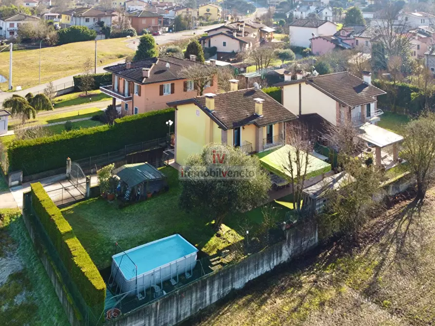 Immagine 2 di Casa semindipendente in vendita  in VIA SAN GIOVANNI BATTISTA a Arcugnano