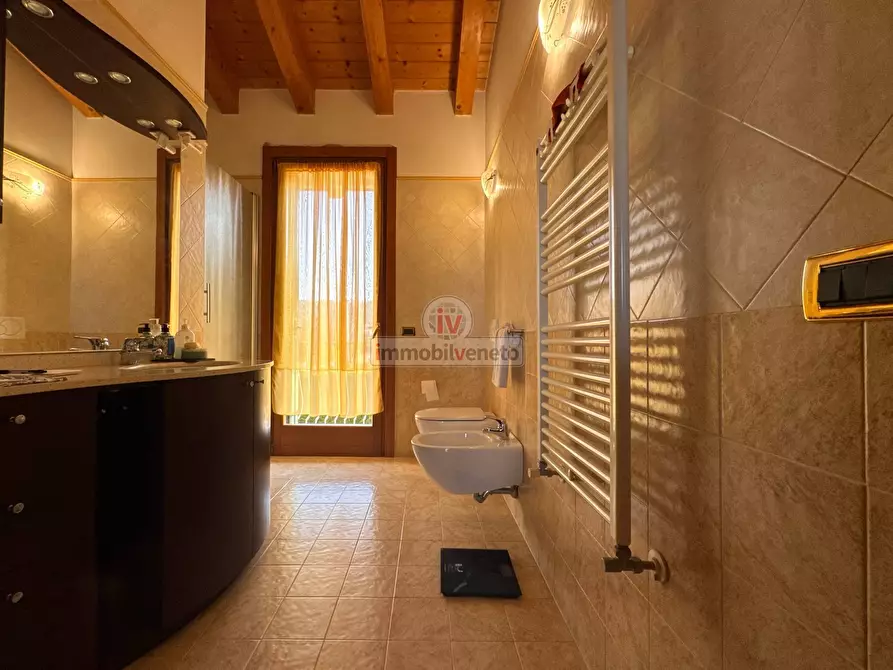 Immagine 22 di Casa semindipendente in vendita  in VIA SAN GIOVANNI BATTISTA a Arcugnano