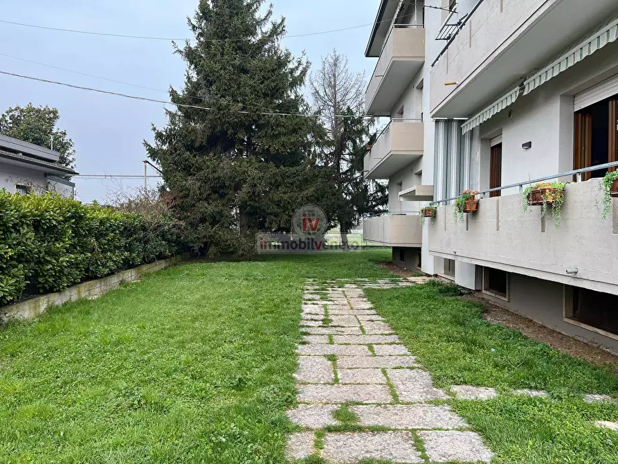 Immagine 2 di Appartamento in vendita  in VIA ROCCOLO 3 a Brendola