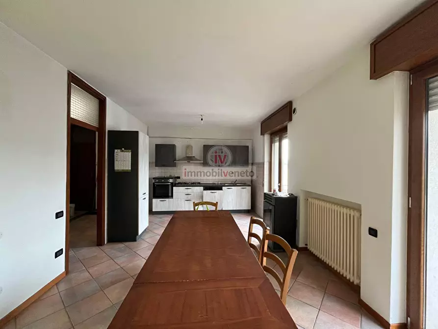 Immagine 6 di Appartamento in vendita  in VIA ROCCOLO 3 a Brendola