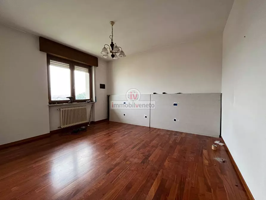 Immagine 18 di Appartamento in vendita  in VIA ROCCOLO 3 a Brendola