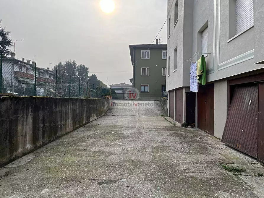 Immagine 20 di Appartamento in vendita  in VIA ROCCOLO 3 a Brendola