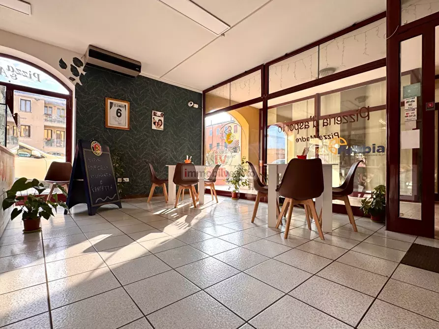 Immagine 2 di Attività commerciale in vendita  in VIA ROMA 52 a Alonte