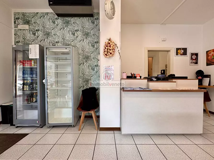 Immagine 12 di Attività commerciale in vendita  in VIA ROMA 52 a Alonte