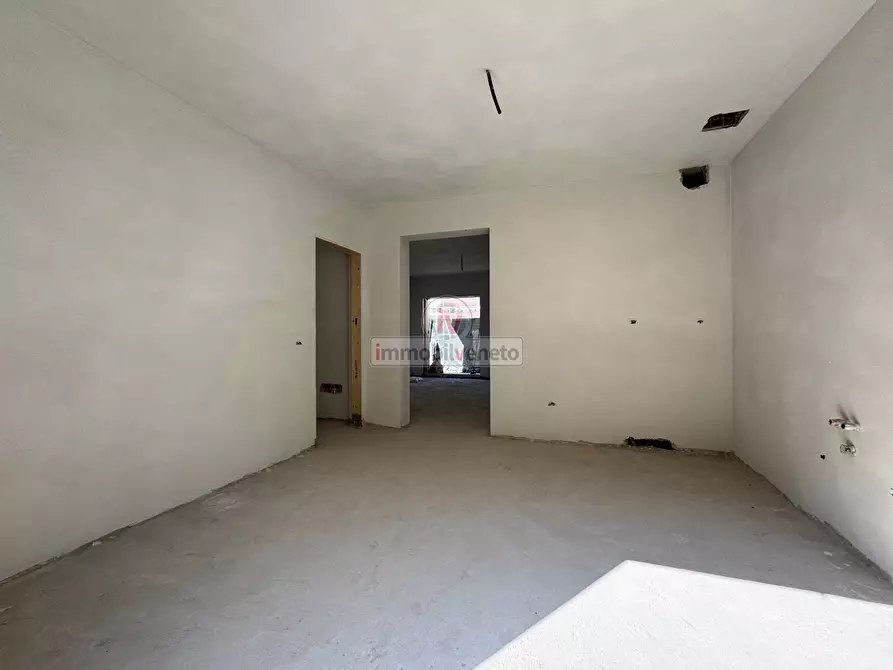 Immagine 4 di Casa semindipendente in vendita  in VIA ROMA 52 a Alonte