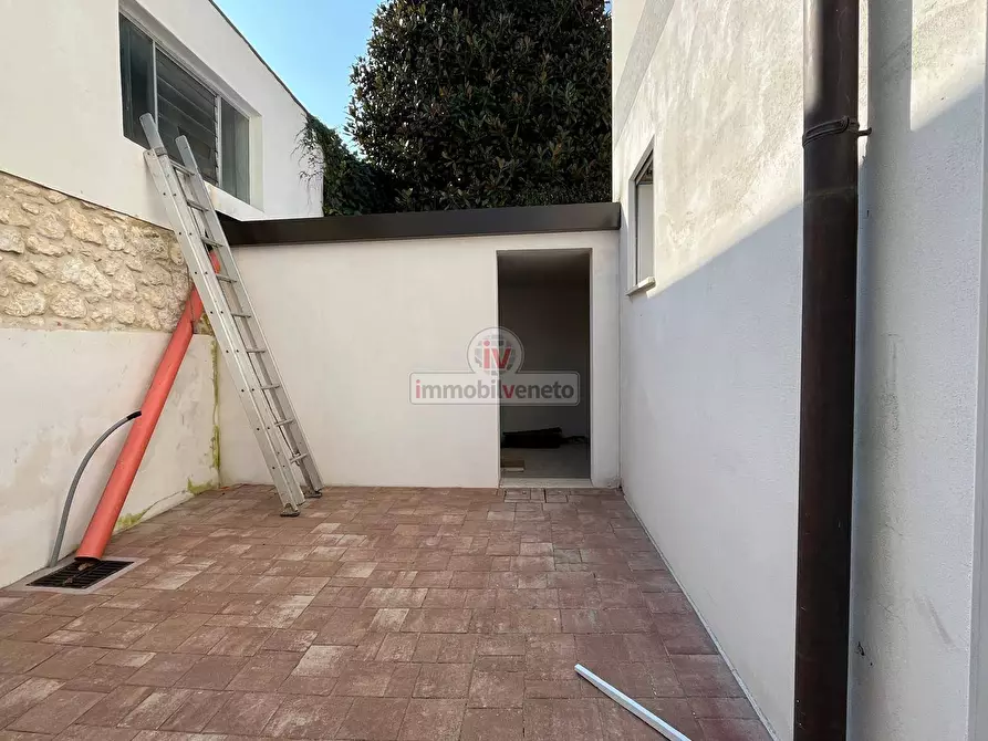 Immagine 7 di Casa semindipendente in vendita  in VIA ROMA 52 a Alonte