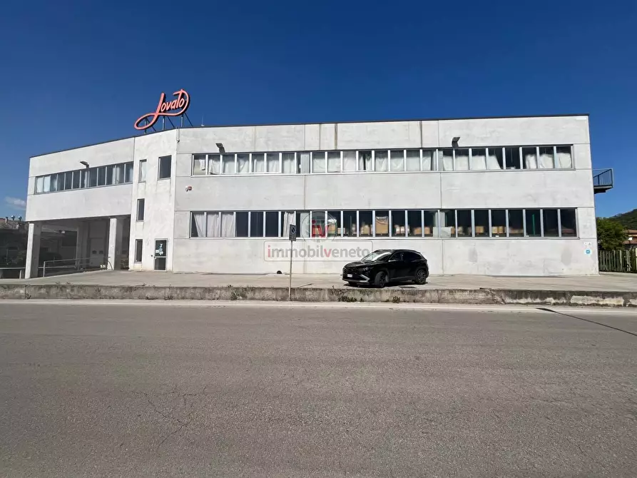 Immagine 1 di Capannone industriale in vendita  in VIA DELL'ARTIGIANATO 1 a Altissimo