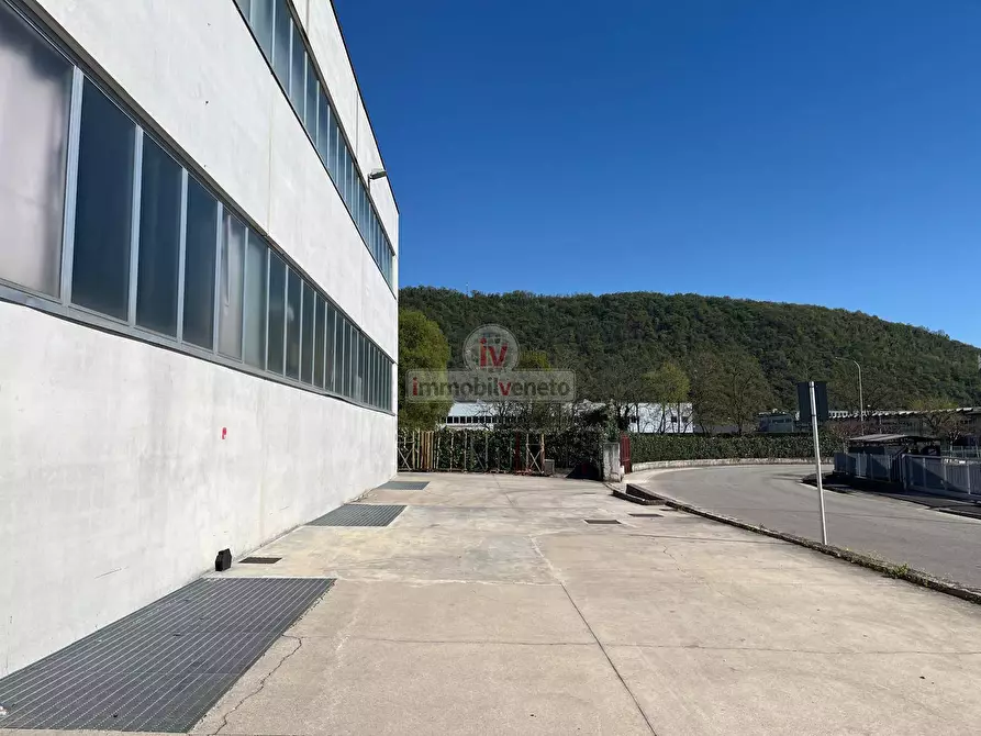 Immagine 5 di Capannone industriale in vendita  in VIA DELL'ARTIGIANATO 1 a Altissimo