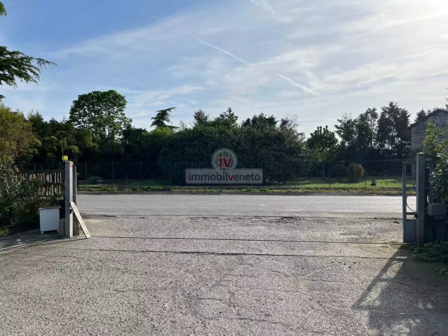 Immagine 2 di Capannone industriale in affitto  in VIA DEL LAVORO a Alonte