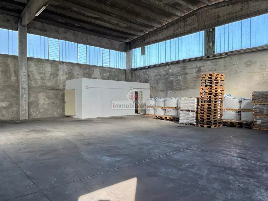 Immagine 6 di Capannone industriale in affitto  in VIA DEL LAVORO a Alonte