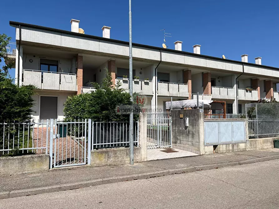 Immagine 3 di Appartamento in vendita  in VIA RUFFILLI a Arcole
