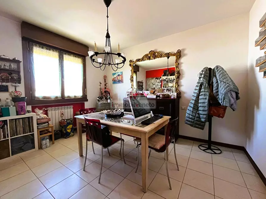 Immagine 15 di Appartamento in vendita  in VIA RUFFILLI a Arcole