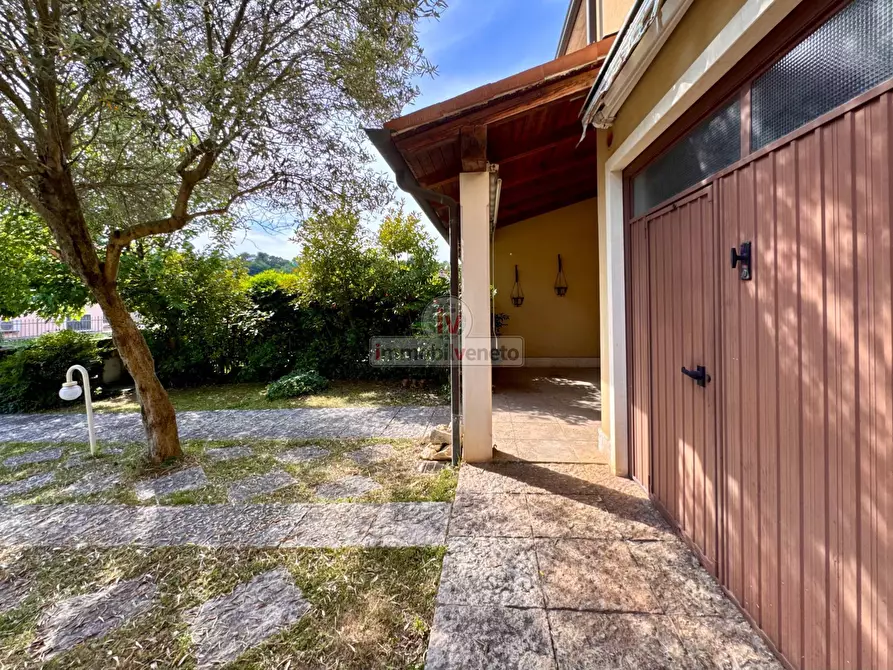 Immagine 20 di Villetta a schiera in vendita  in VIA POZZETTO a Alonte