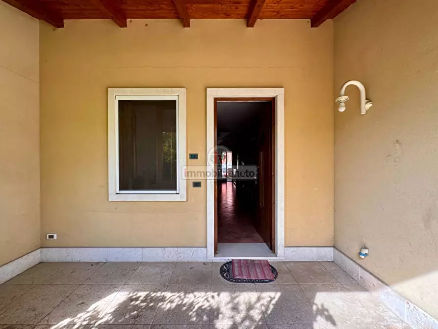 Immagine 4 di Villetta a schiera in vendita  in VIA POZZETTO a Alonte